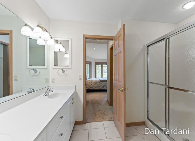 1648 E Harbour Towne Circle, Muskegon, MI 49441