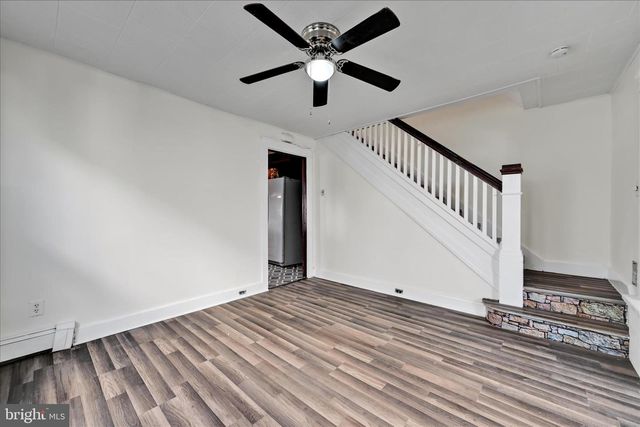 305 S 4TH ST, Hamburg, PA 19526