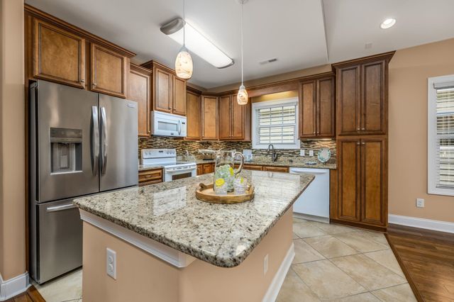 732 Ashland Ave., North Myrtle Beach, SC 29582