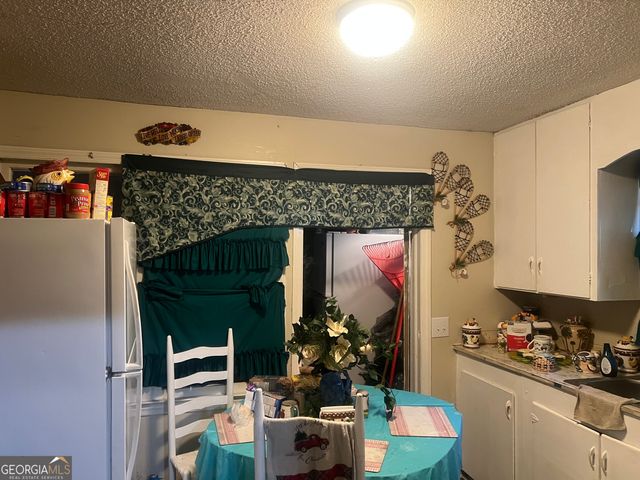 1009 Kitchens Avenue, Douglas, GA 31533