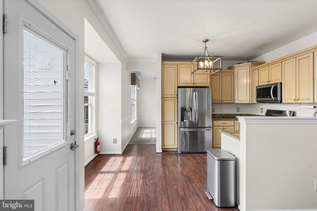 117 ARROWHEAD DR, Burlington, NJ 08016