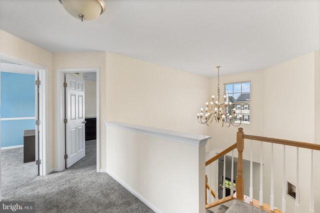 117 ARROWHEAD DR, Burlington, NJ 08016