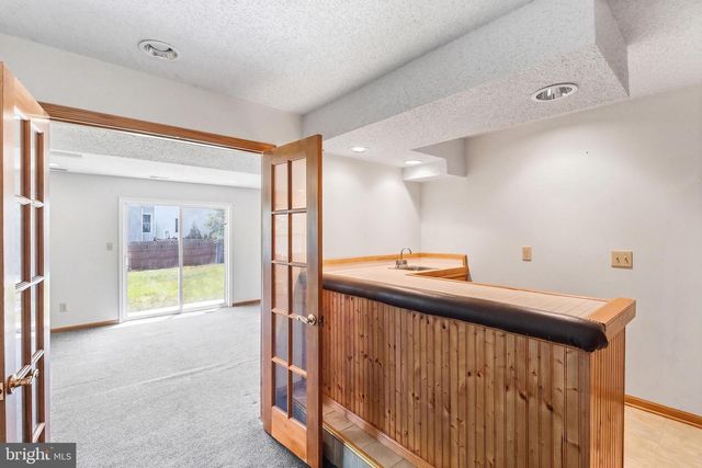 117 ARROWHEAD DR, Burlington, NJ 08016