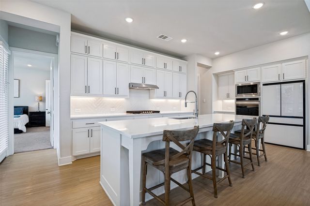 2209 Cooper River Trail, Waxahachie, TX 75165
