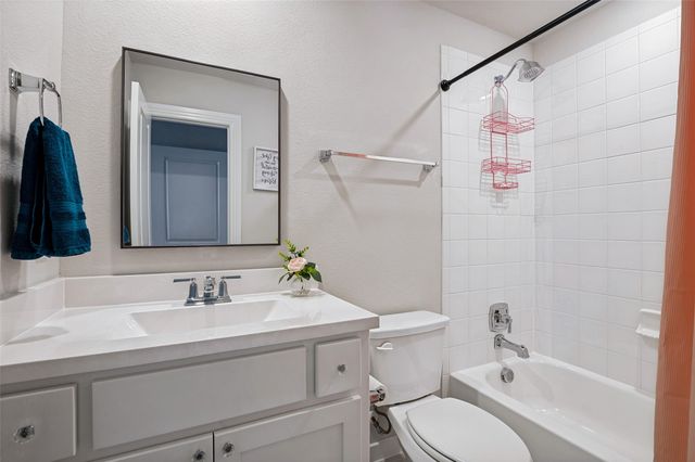 2209 Cooper River Trail, Waxahachie, TX 75165
