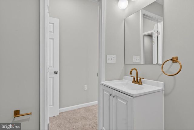 12 S SMALLWOOD ST, Baltimore, MD 21223