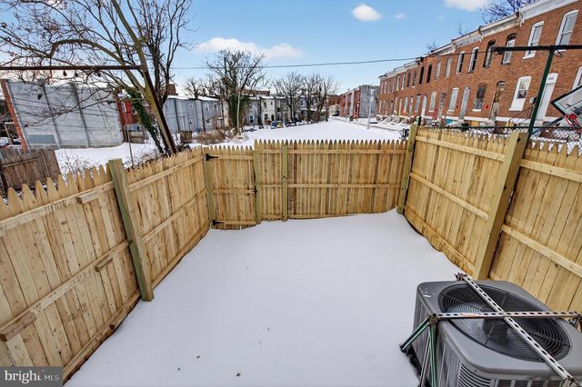 12 S SMALLWOOD ST, Baltimore, MD 21223