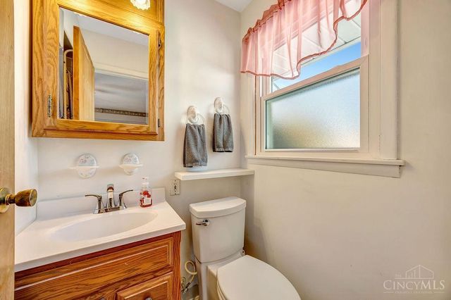 712 Taylor School Road, Hamilton, OH 45013