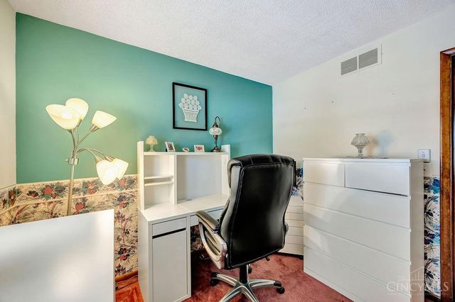 712 Taylor School Road, Hamilton, OH 45013