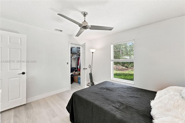 12629 75th Lane N, West Palm Beach, FL 33412