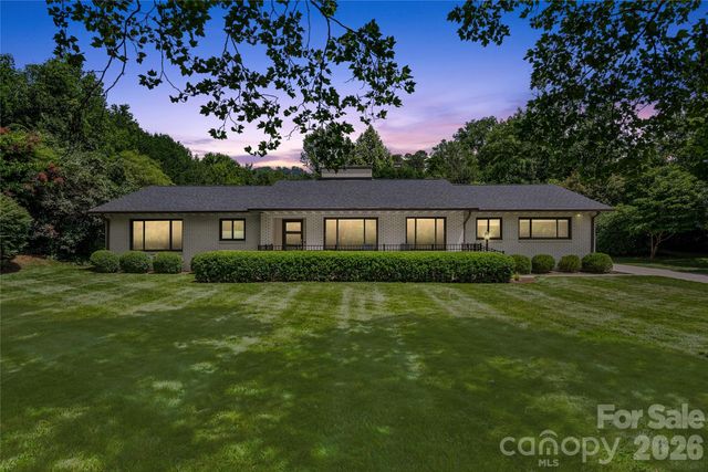 1329 Merrimon Avenue, Asheville, NC 28804