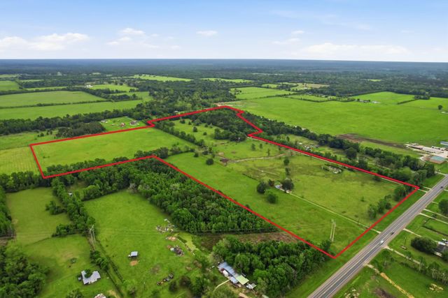 1992 Highway 105 E, Liberty, TX 77575