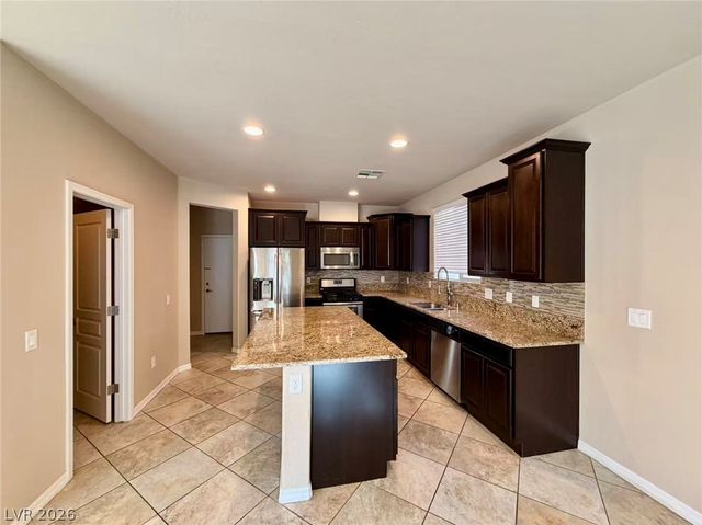 10941 Great Sioux Road, Las Vegas, NV 89179