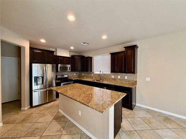 10941 Great Sioux Road, Las Vegas, NV 89179