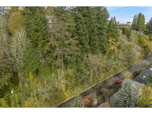 Nw MACLEAY Blvd, Portland, OR 97210