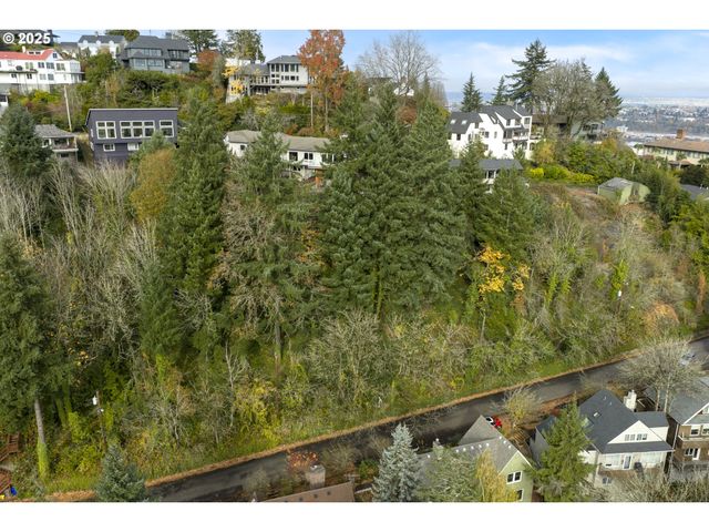 Nw MACLEAY Blvd, Portland, OR 97210