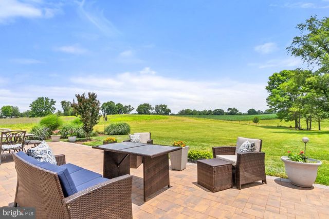 15054 OMEGA CT, Waterford, VA 20197