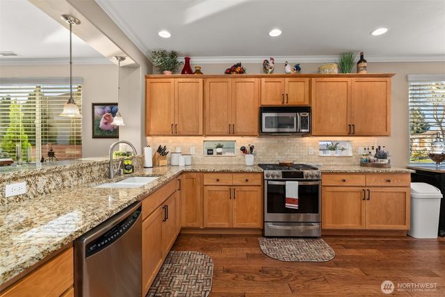 7961 Marietta Court NE, Lacey, WA 98516