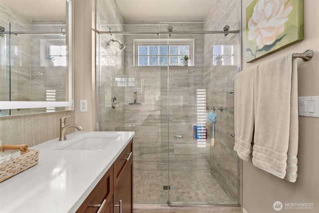 7961 Marietta Court NE, Lacey, WA 98516