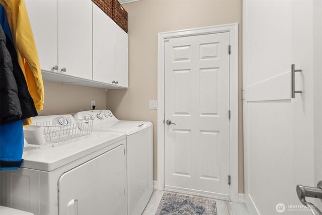 7961 Marietta Court NE, Lacey, WA 98516