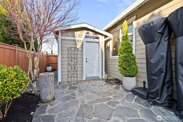 7961 Marietta Court NE, Lacey, WA 98516