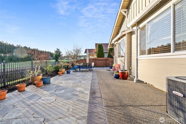 7961 Marietta Court NE, Lacey, WA 98516