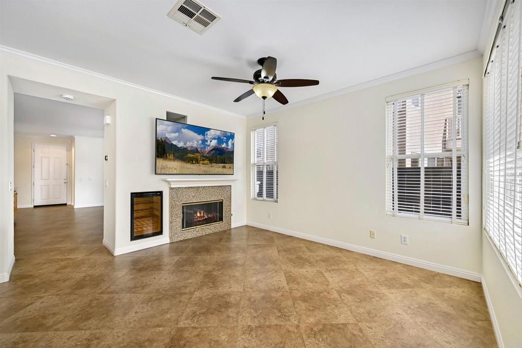 Image 3 of property listing at 12204 Pepper Tree Lane, Poway, CA 92064