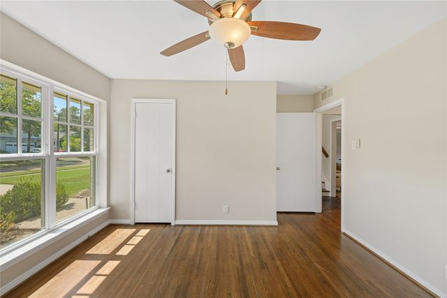 9531 Vinewood Drive, Dallas, TX 75228