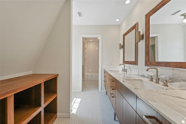 9531 Vinewood Drive, Dallas, TX 75228