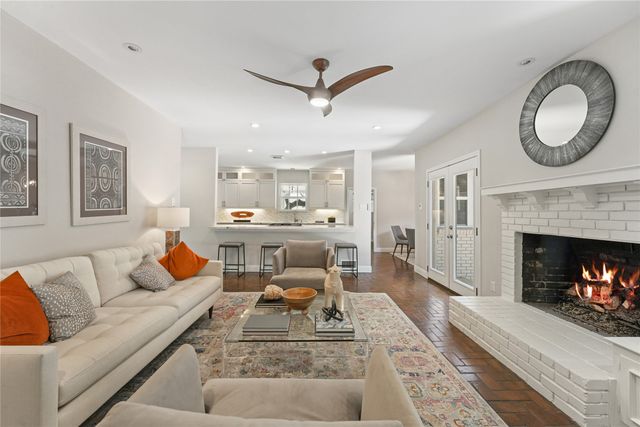 9531 Vinewood Drive, Dallas, TX 75228