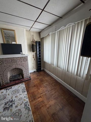 2032 PIERCE ST, Philadelphia, PA 19145
