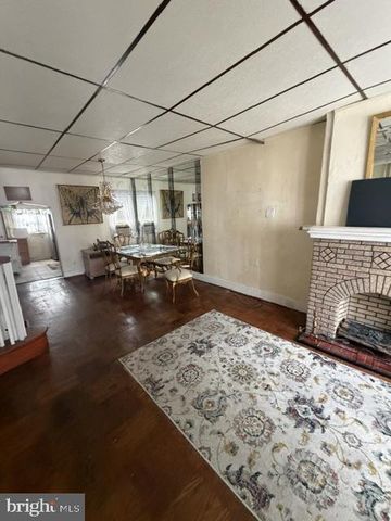 2032 PIERCE ST, Philadelphia, PA 19145