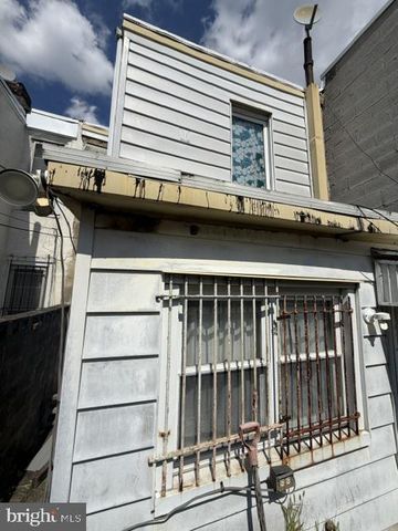2032 PIERCE ST, Philadelphia, PA 19145