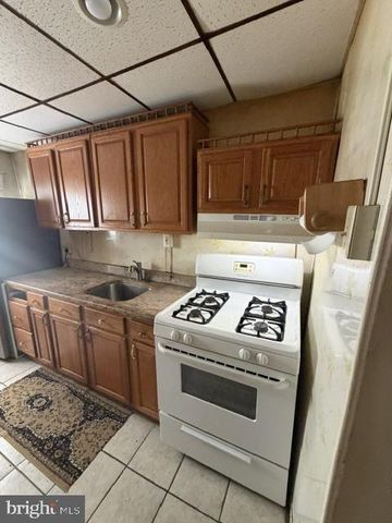 2032 PIERCE ST, Philadelphia, PA 19145