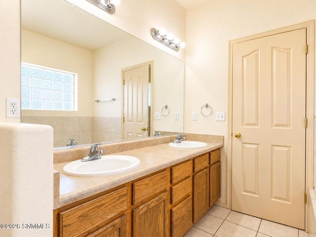 5276 Morganite Court, Las Cruces, NM 88012