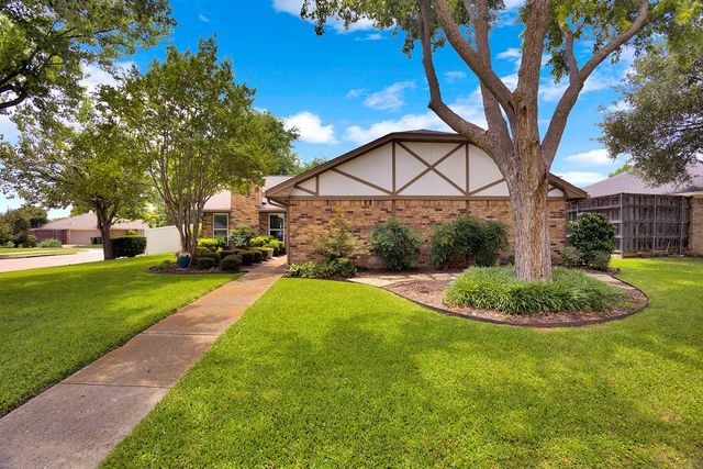 1600 Hearthstone Drive, Plano, TX 75023