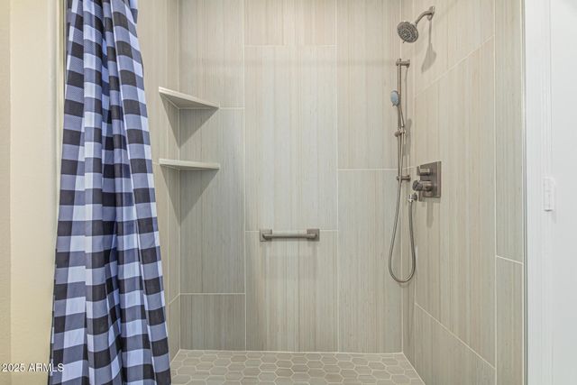 15095 N THOMPSON PEAK Parkway 1038, Scottsdale, AZ 85260