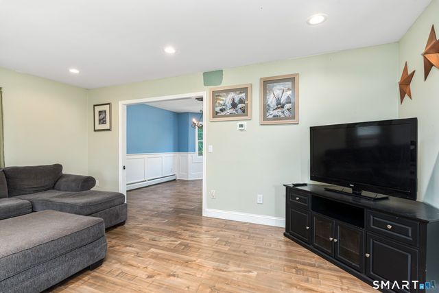16 Katina Drive, Waterbury, CT 06708