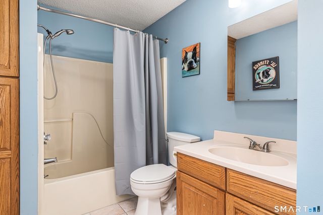16 Katina Drive, Waterbury, CT 06708