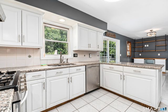 16 Katina Drive, Waterbury, CT 06708