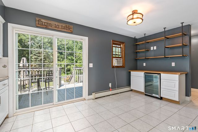 16 Katina Drive, Waterbury, CT 06708