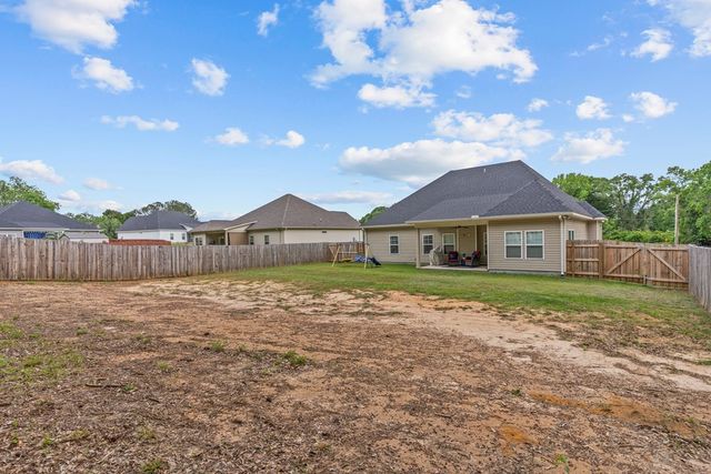 84 Settlement Rd, Dothan, AL 36301