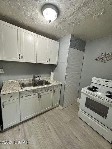 827 N Oleander Ave Apt 2, Daytona Beach, FL 32118