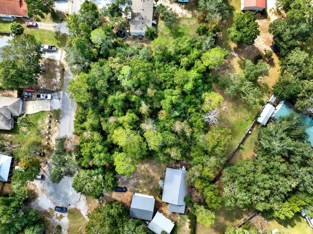 149 Palmetto Avenue, Freeport, FL 32439