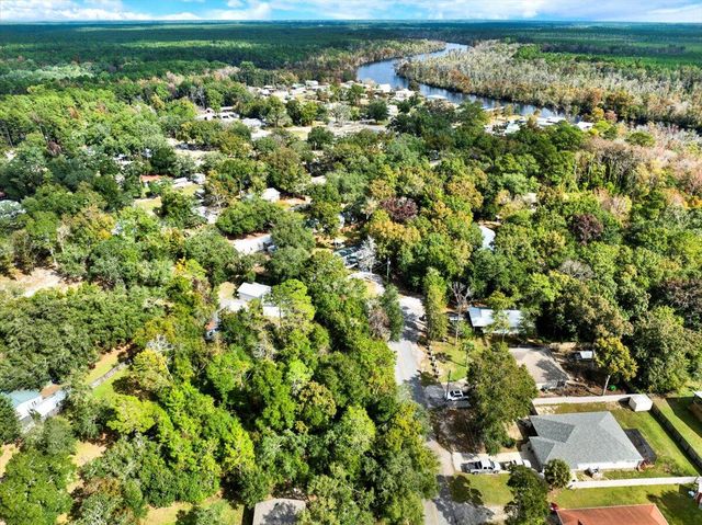 149 Palmetto Avenue, Freeport, FL 32439