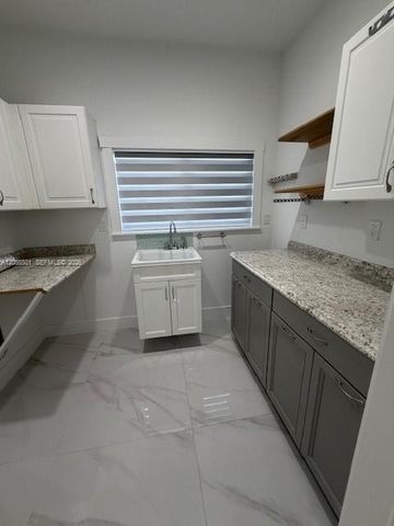 3078 SE 5th Drive, Homestead, FL 33033