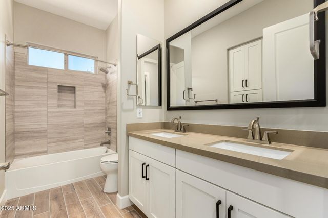 21140 E DIANA Way, Queen Creek, AZ 85142