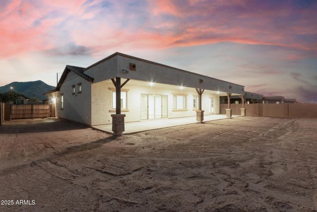 21140 E DIANA Way, Queen Creek, AZ 85142