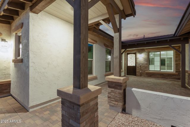 21140 E DIANA Way, Queen Creek, AZ 85142