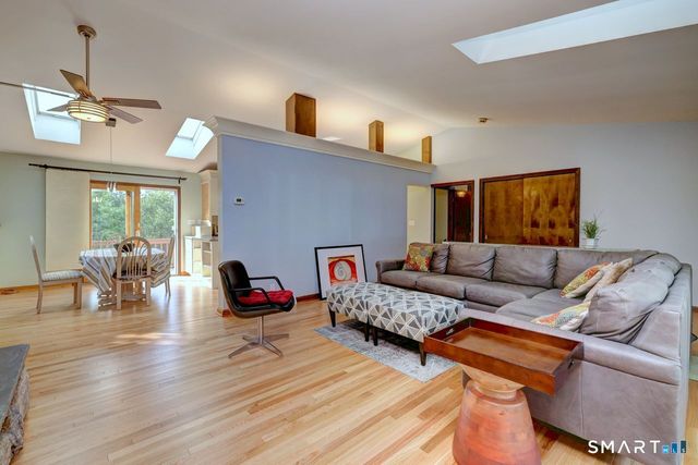 90 Brook Hill Road, Hamden, CT 06514